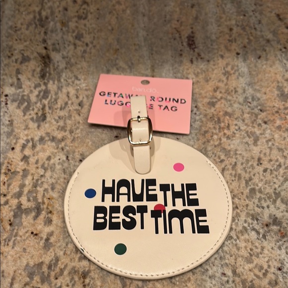 Ban.do Cream Luggage Tag - Picture 2 of 6